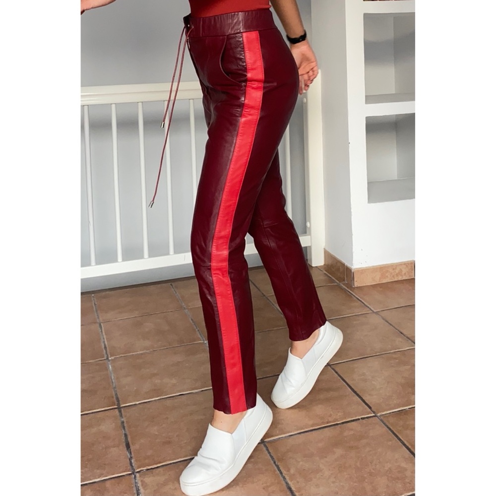 $1,159 Tommy Hilfiger Red Leather Ankle Trousers